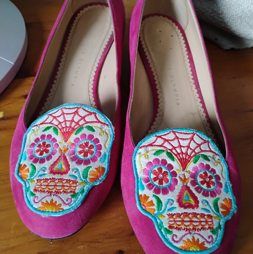 Rare Charlotte Olympia Embroidered Loafers - Picture 2 of 4